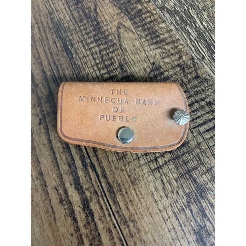 Vintage Leather‎ Key Holder Advertising The Minnequa Bank Of Pueblo